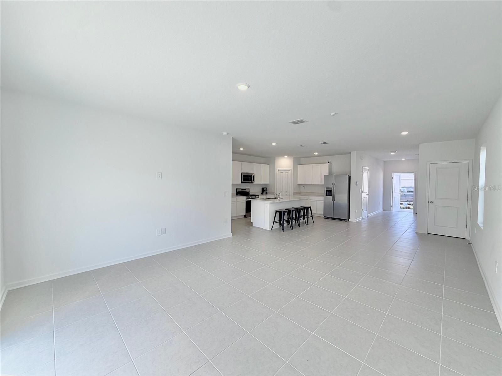 3638 Hardman Dr Property Photo 4