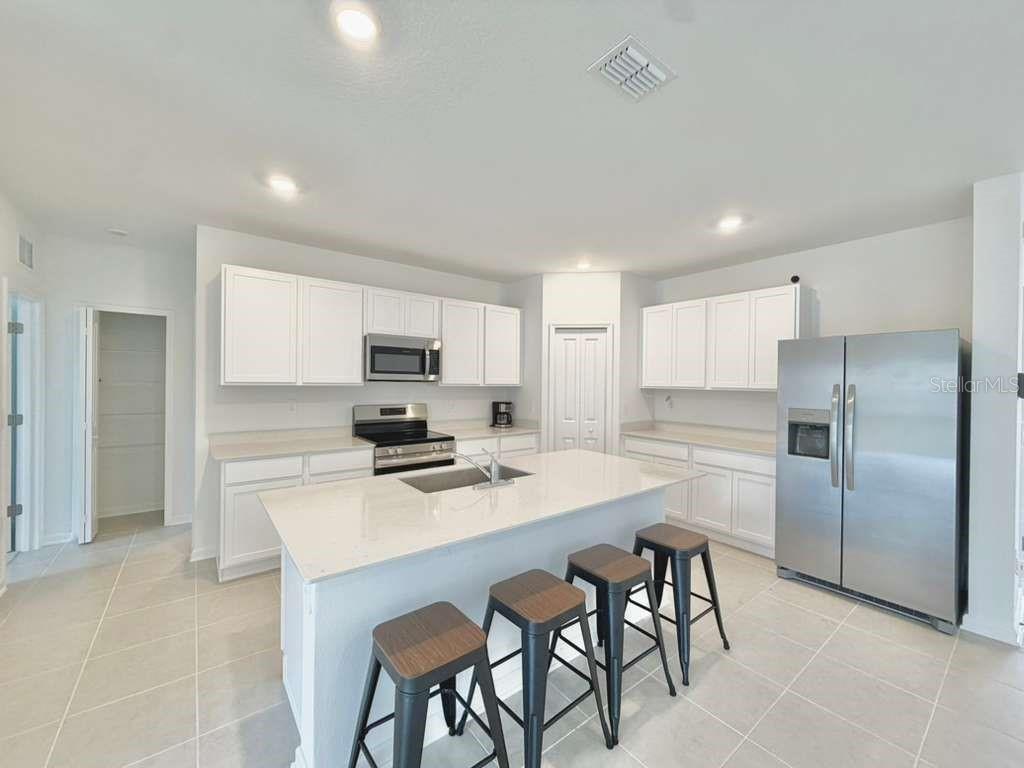 3638 Hardman Dr Property Photo 8