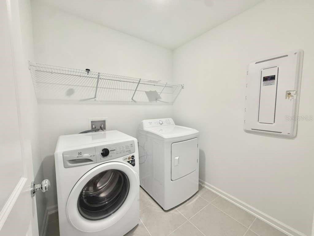 3638 Hardman Dr Property Photo 21