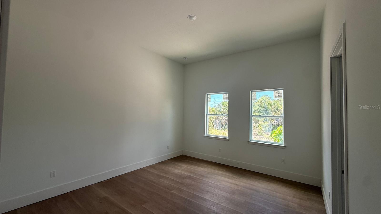 9390 Impala Cir Property Photo 6