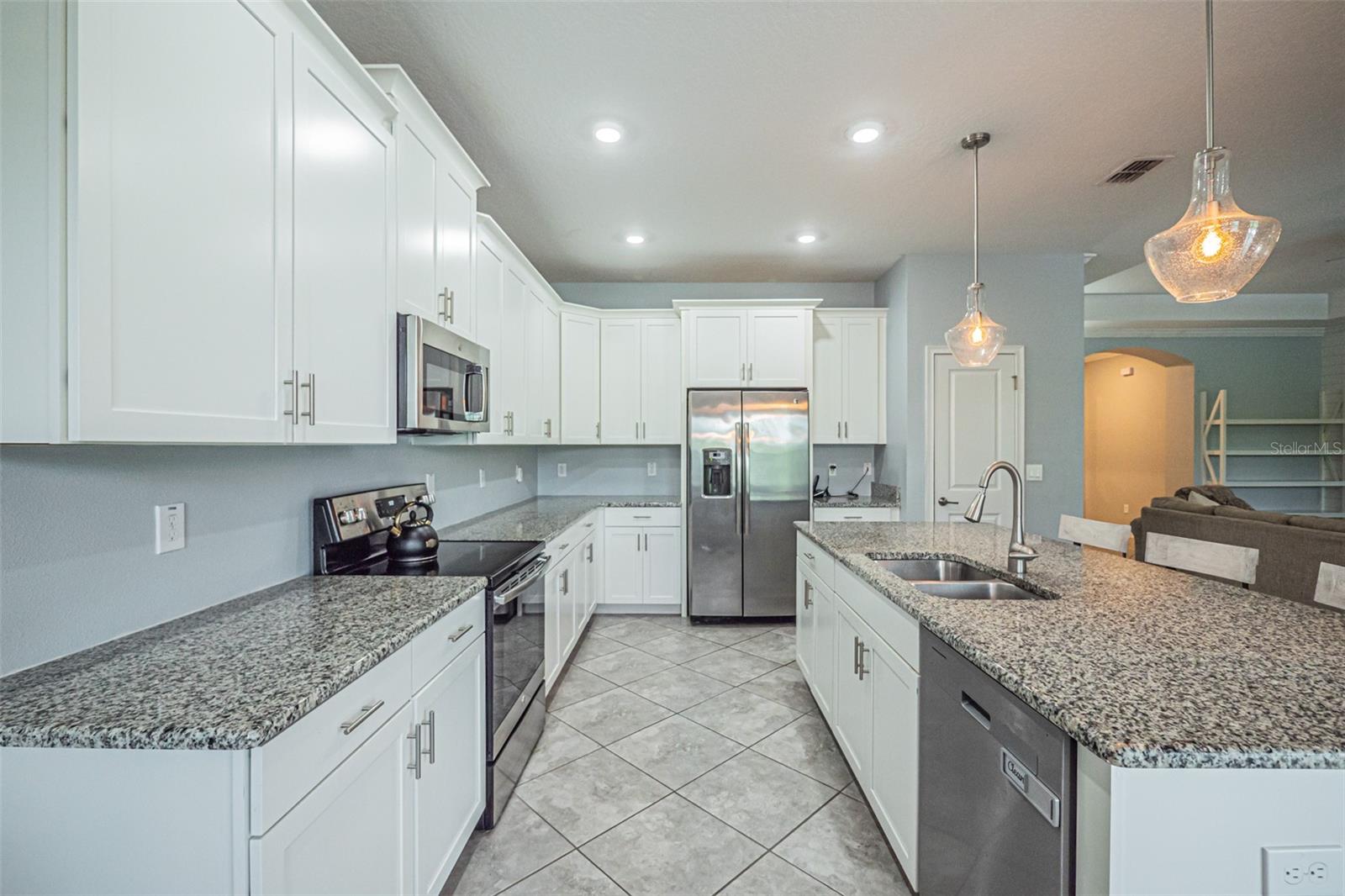 10174 Lovegrass Ln Property Photo 12