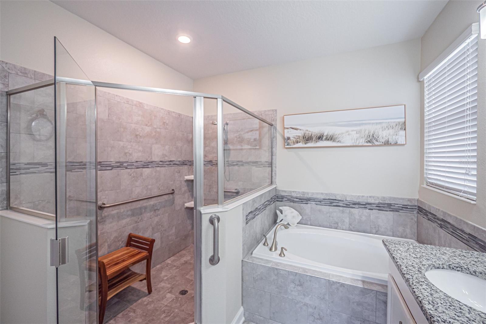 10174 Lovegrass Ln Property Photo 30
