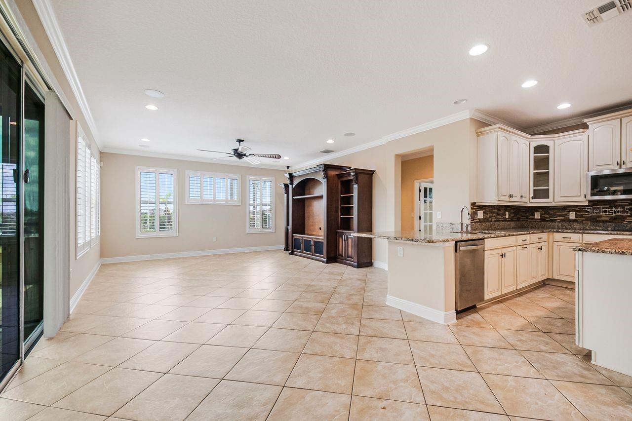 2629 Tree Meadow Loop Property Photo 9