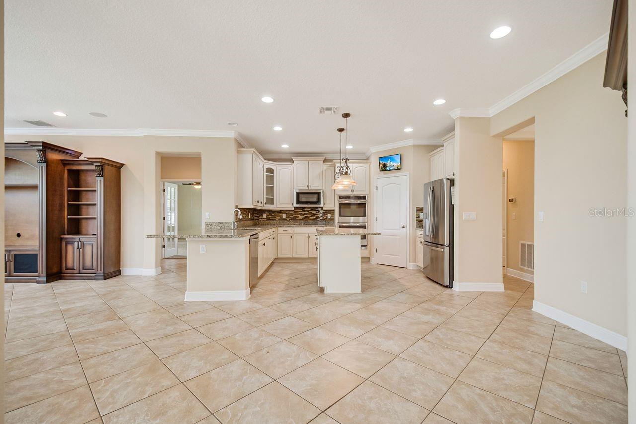 2629 Tree Meadow Loop Property Photo 11