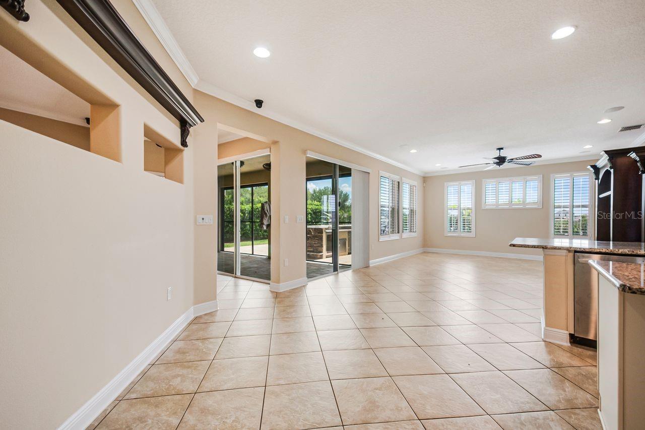2629 Tree Meadow Loop Property Photo 12