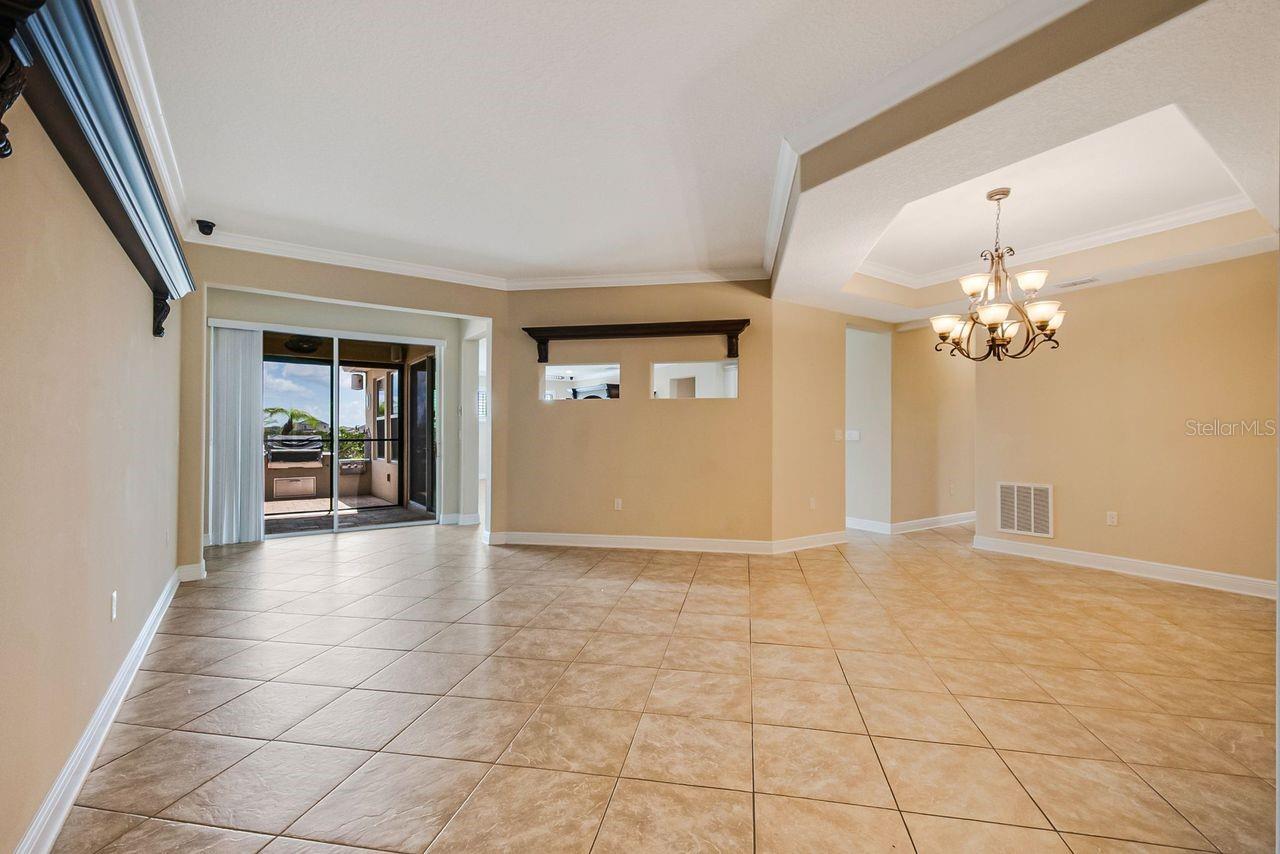 2629 Tree Meadow Loop Property Photo 15