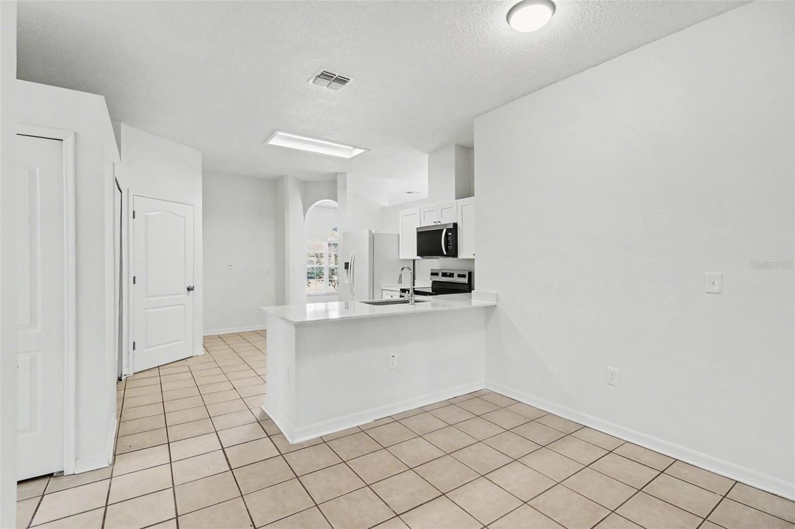 3709 Cinnamon Fern Loop Property Photo 6