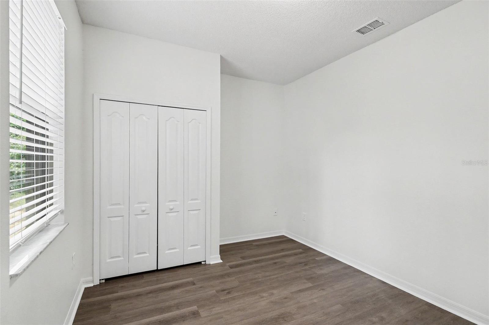 3709 Cinnamon Fern Loop Property Photo 8