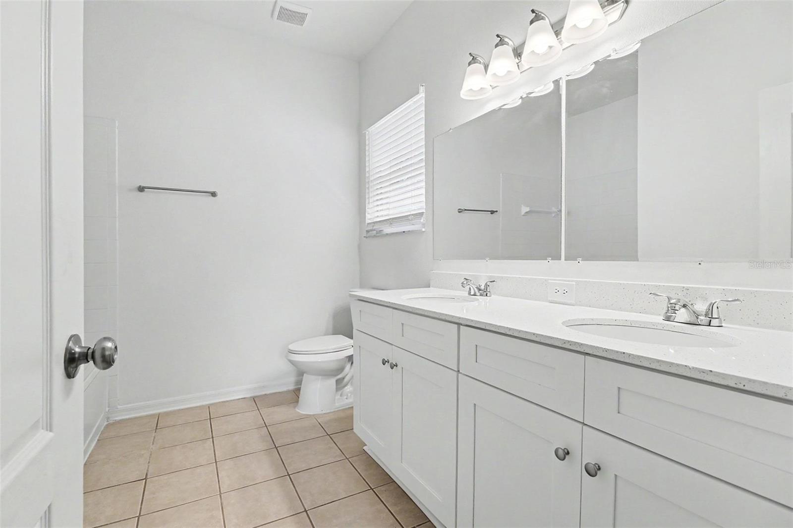 3709 Cinnamon Fern Loop Property Photo 13