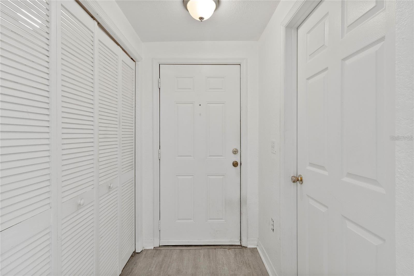3428 Soho St #b08 Property Photo 3