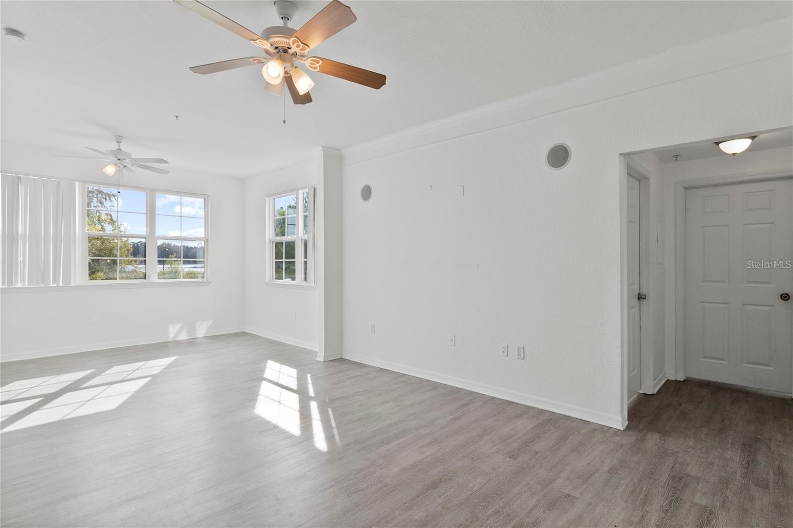 3428 Soho St #b08 Property Photo 8