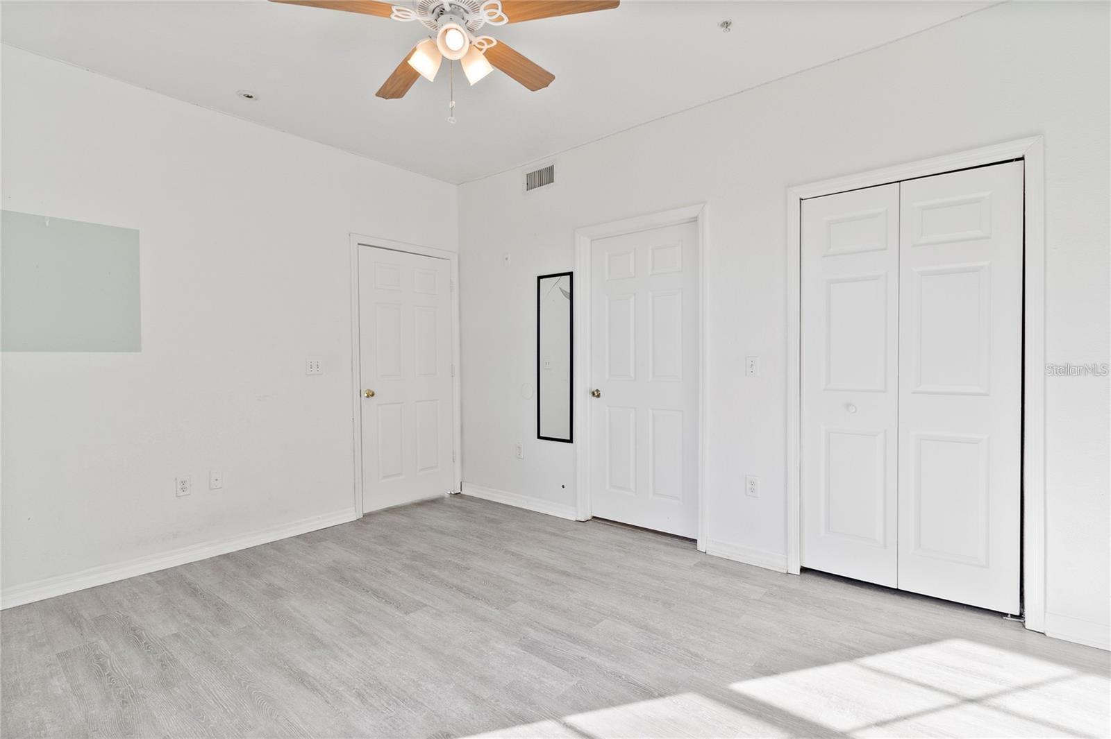 3428 Soho St #b08 Property Photo 17