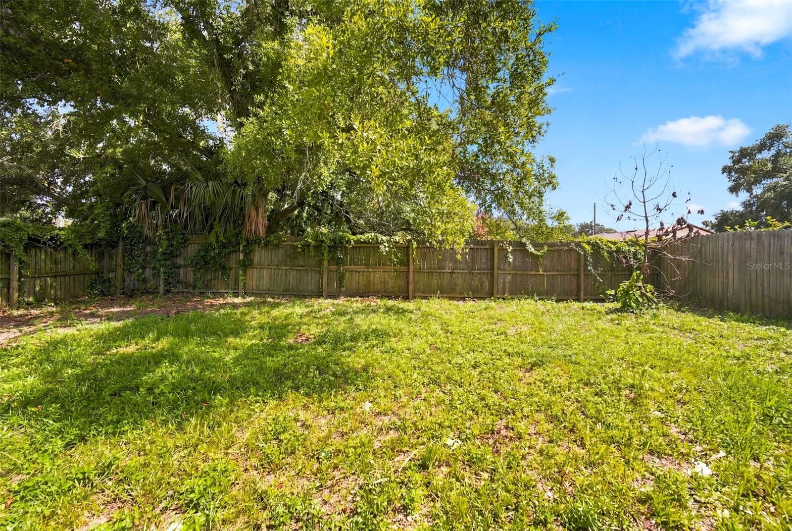 4404 America St Property Photo 28