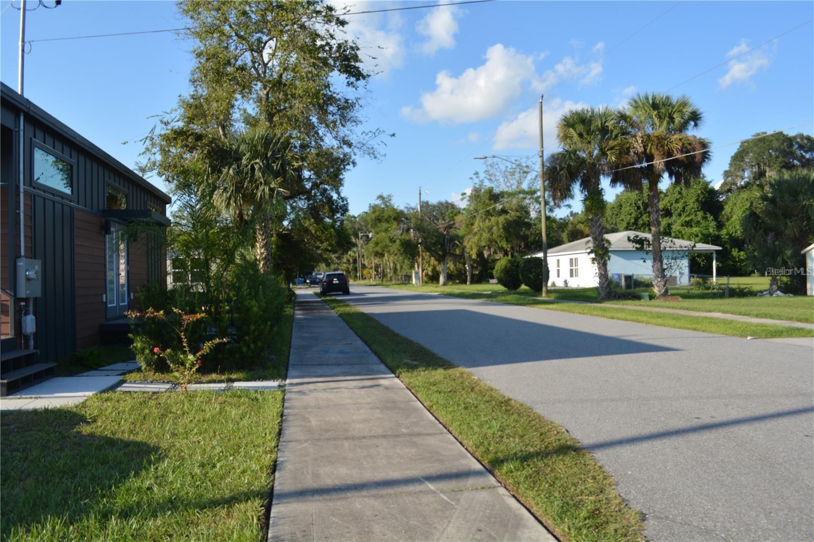 575 2nd St Property Photo 21