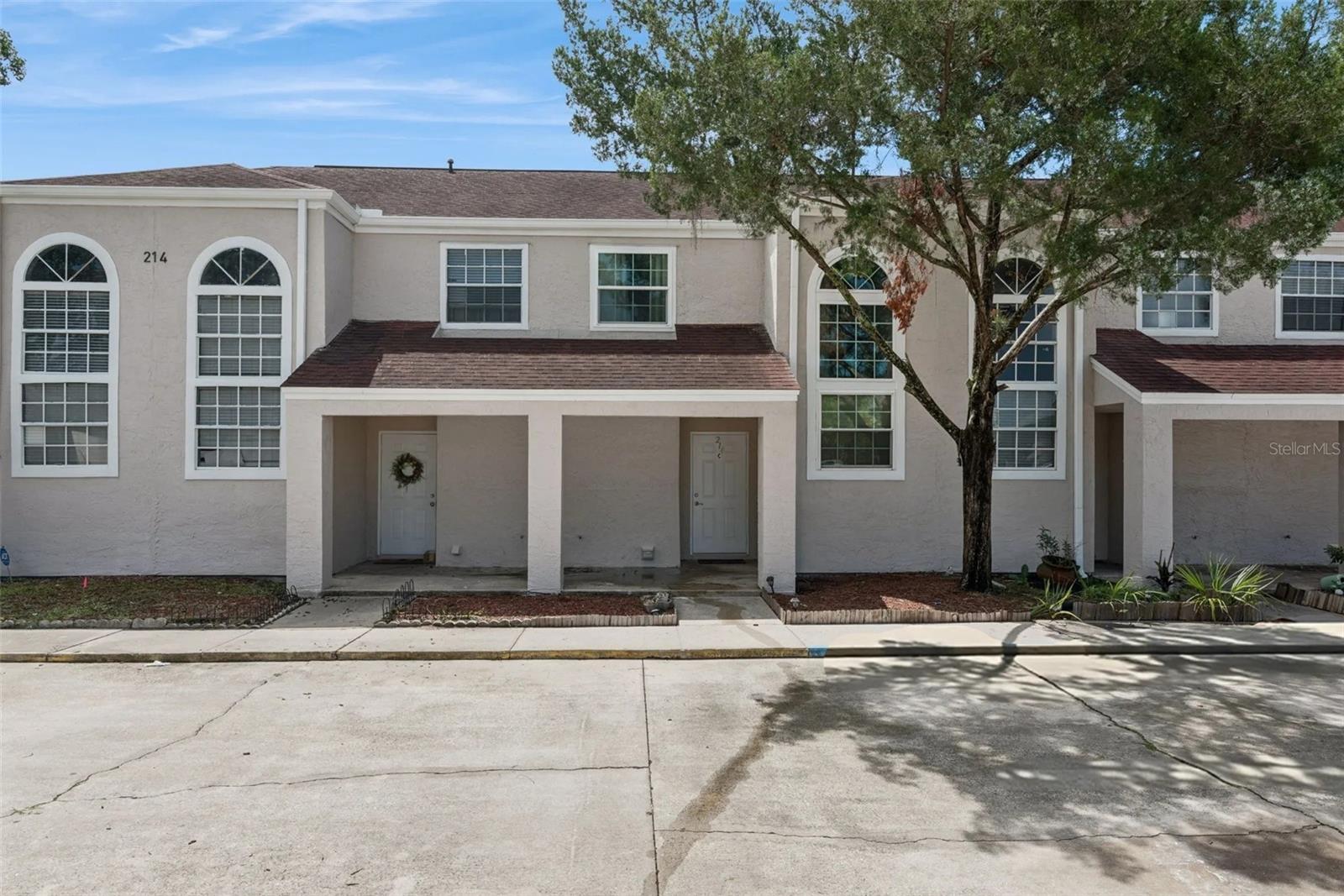 214 Majors Ln #c Property Photo 1