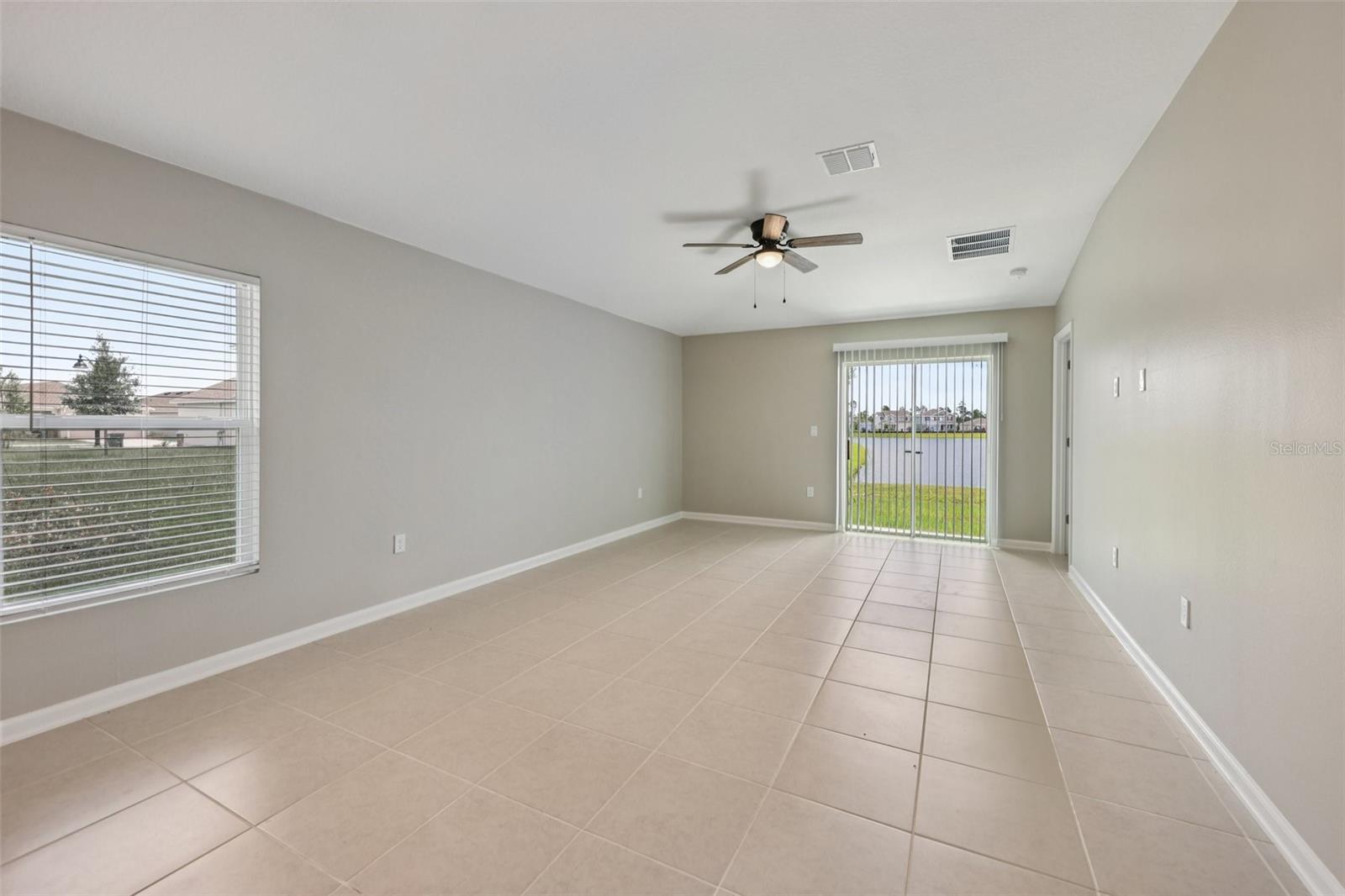 1172 Belle Isle Ln Property Photo 8