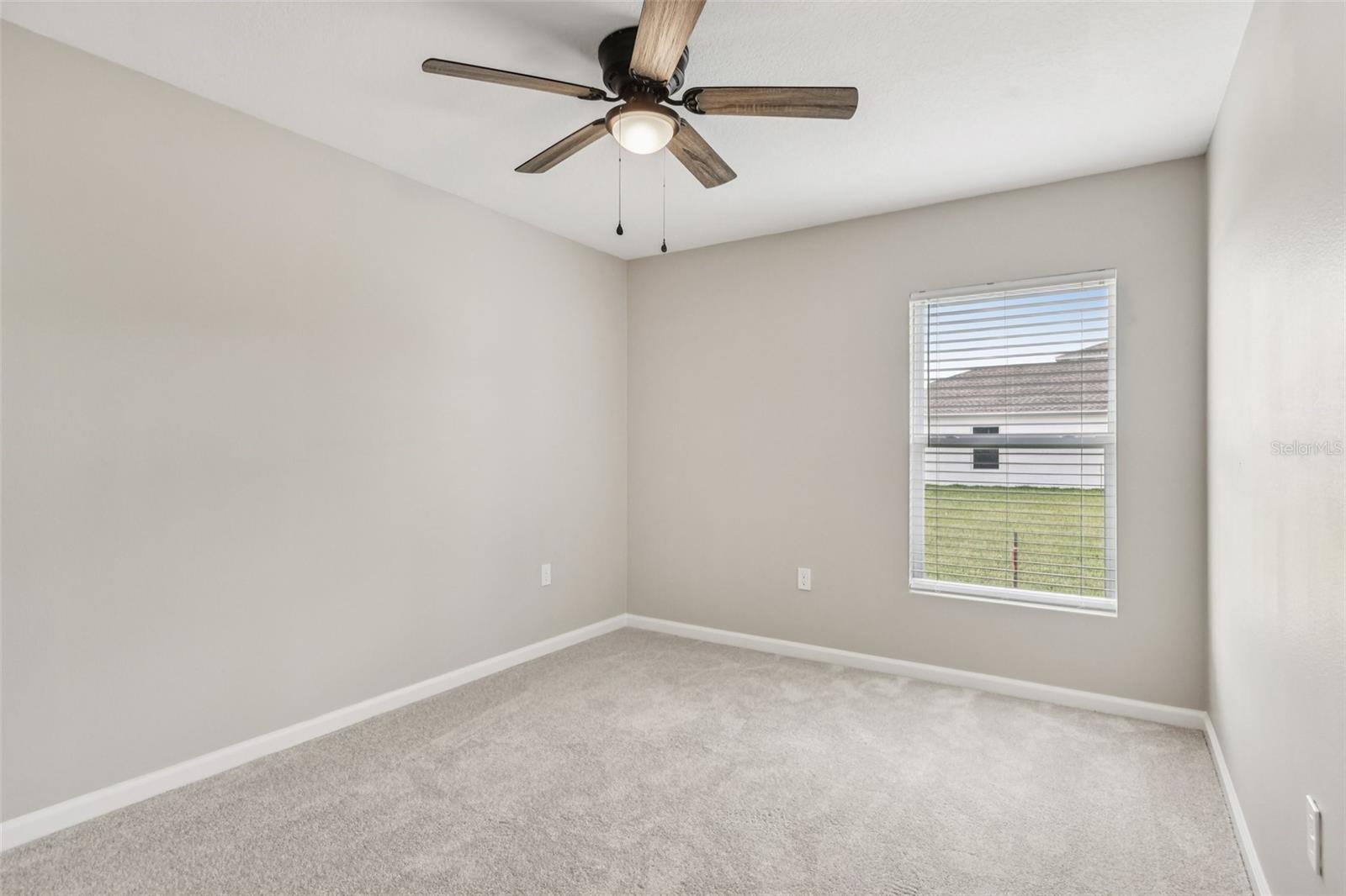1172 Belle Isle Ln Property Photo 15