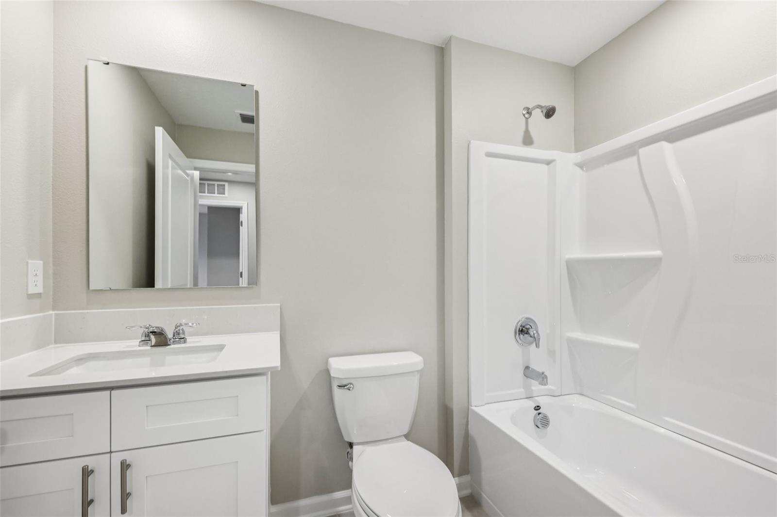 1172 Belle Isle Ln Property Photo 17