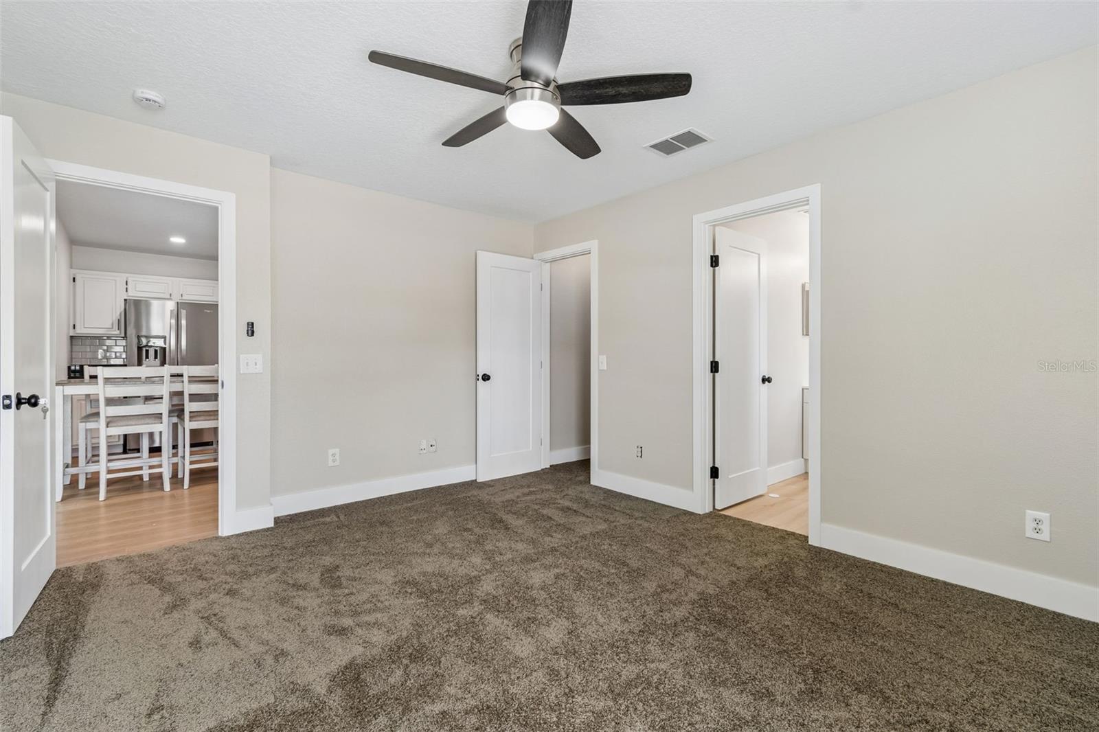 32323 Fish Hook Loop Property Photo 24