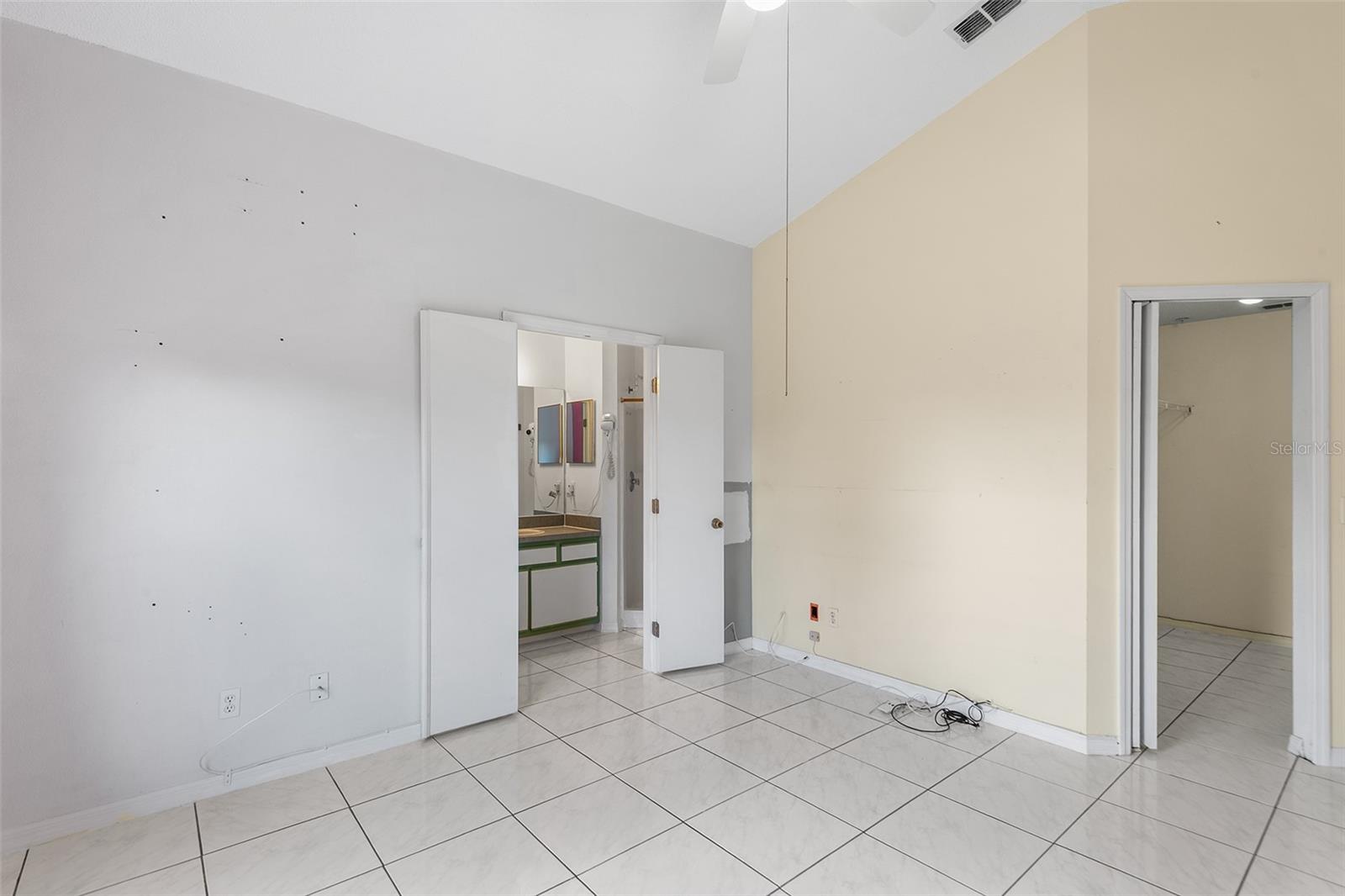 9616 Hollyhill Dr Property Photo 11