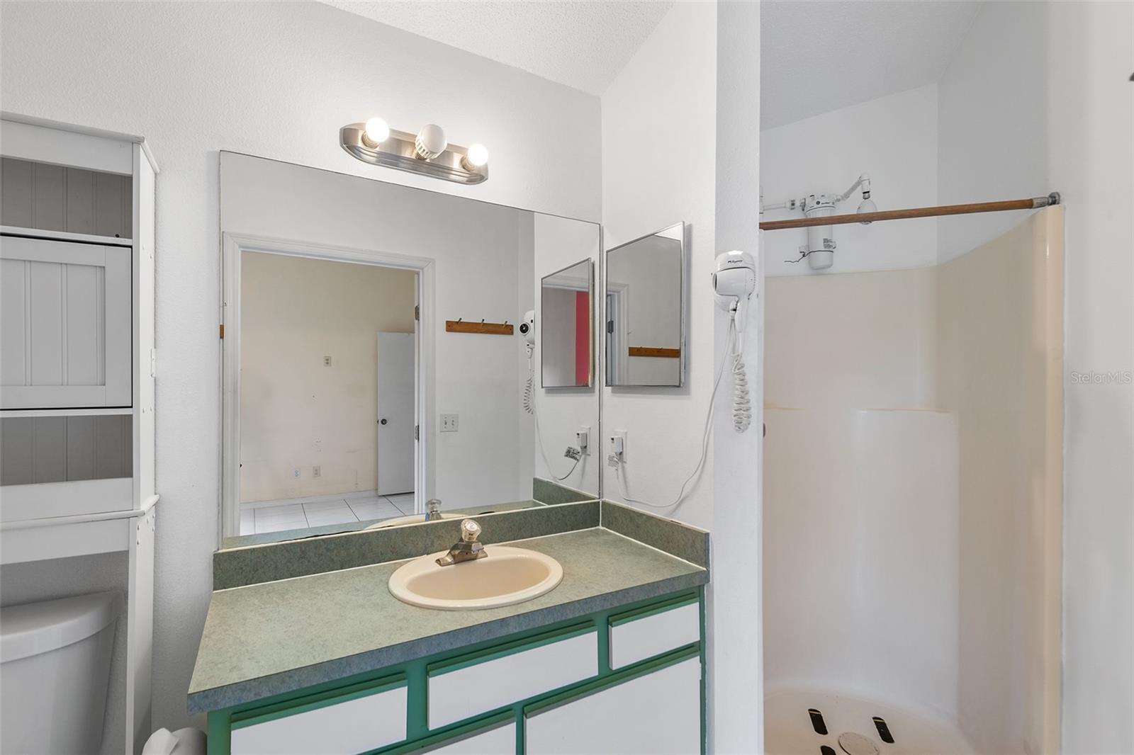 9616 Hollyhill Dr Property Photo 12