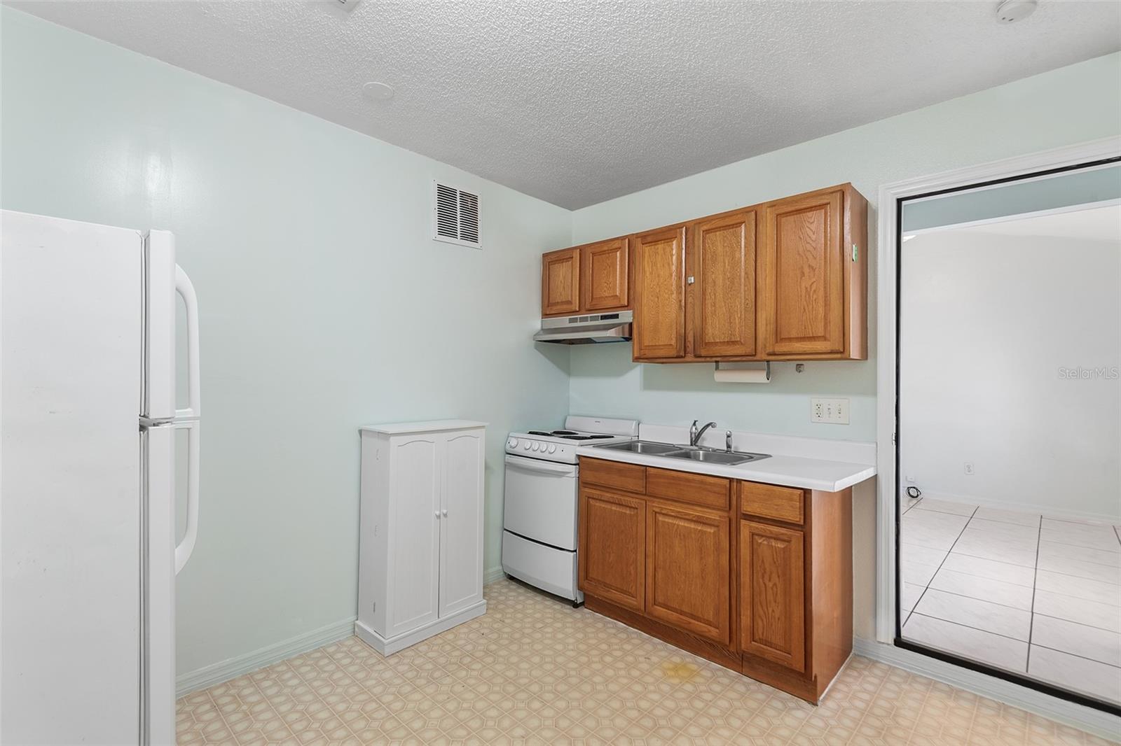 9616 Hollyhill Dr Property Photo 21