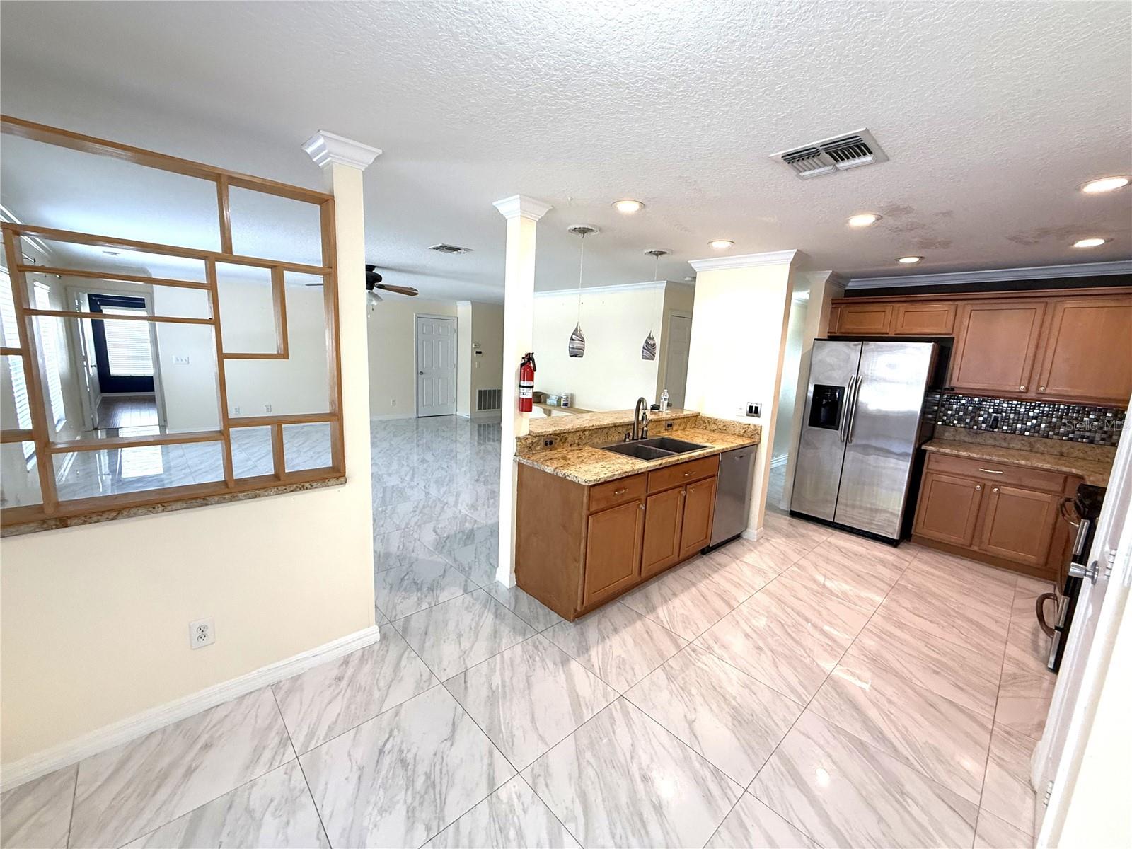 344 Sky Valley St Property Photo 9