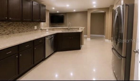 171 Shadowview Ct Property Photo 3