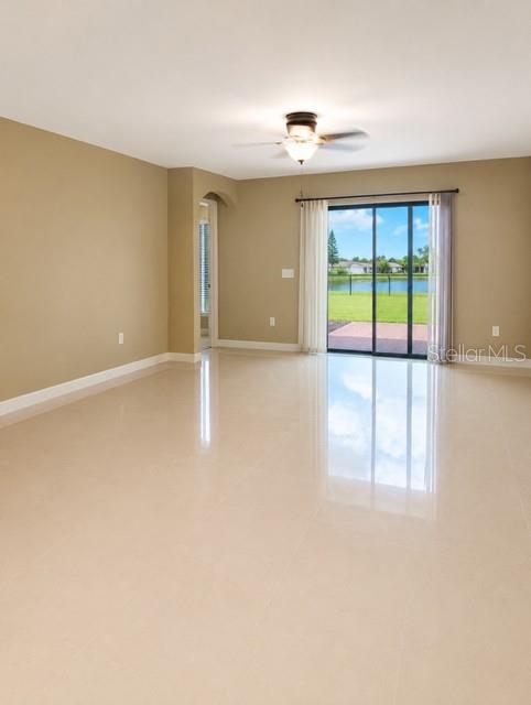 171 Shadowview Ct Property Photo 5