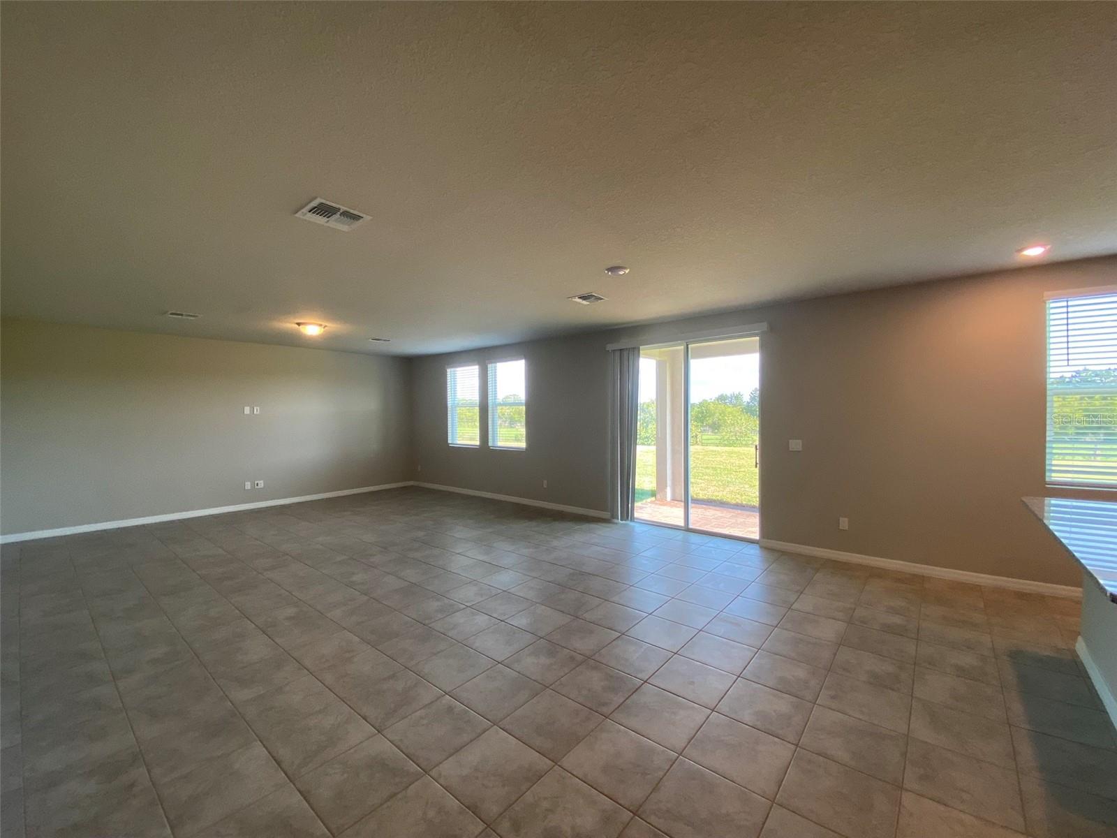 461 Whistling Duck Trl Property Photo 10