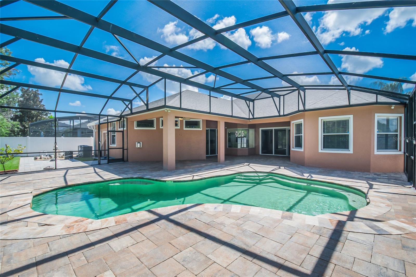 8615 Warwick Shore Xing Property Photo 25