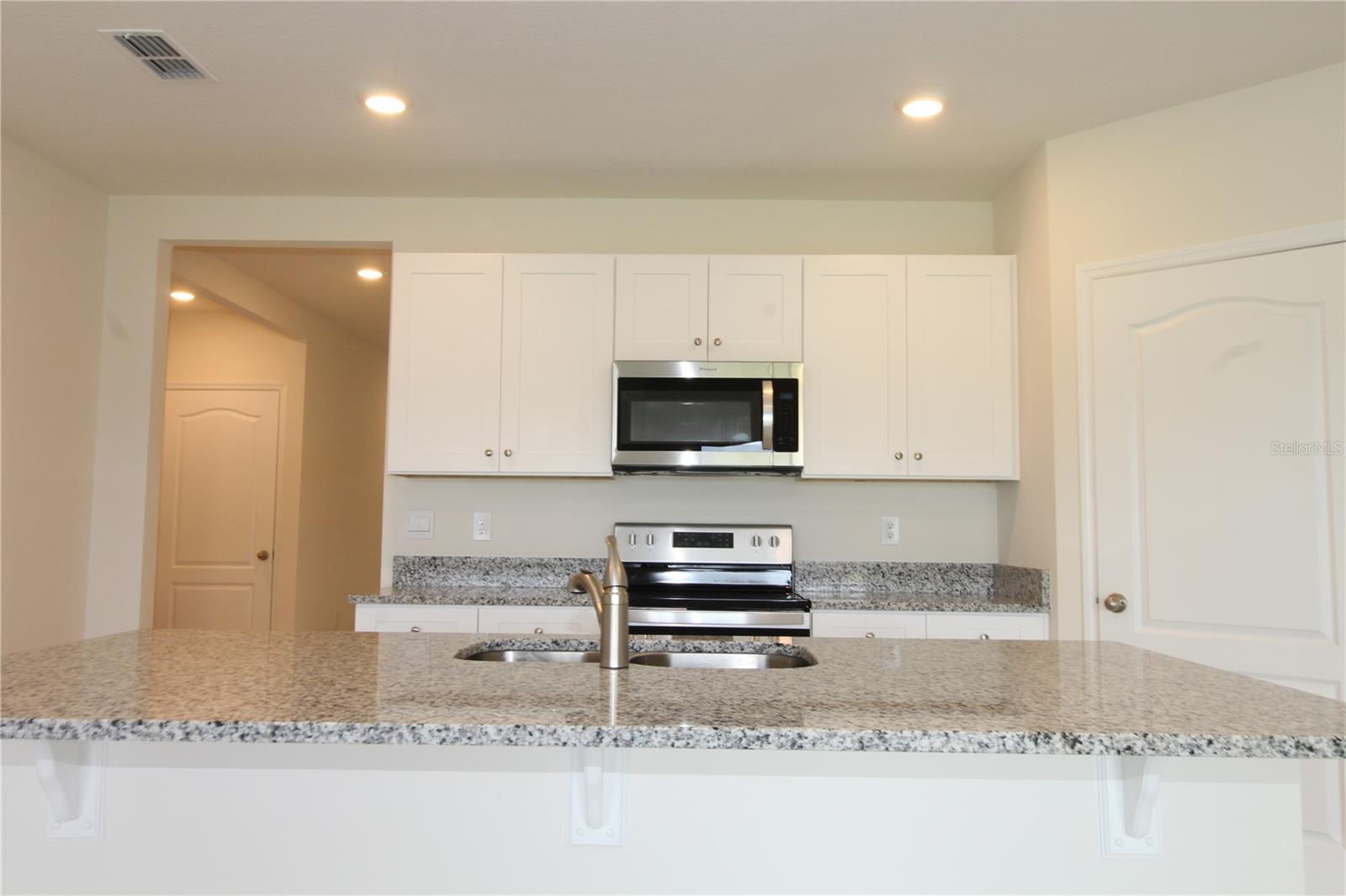 524 Talisi Loop Property Photo 13