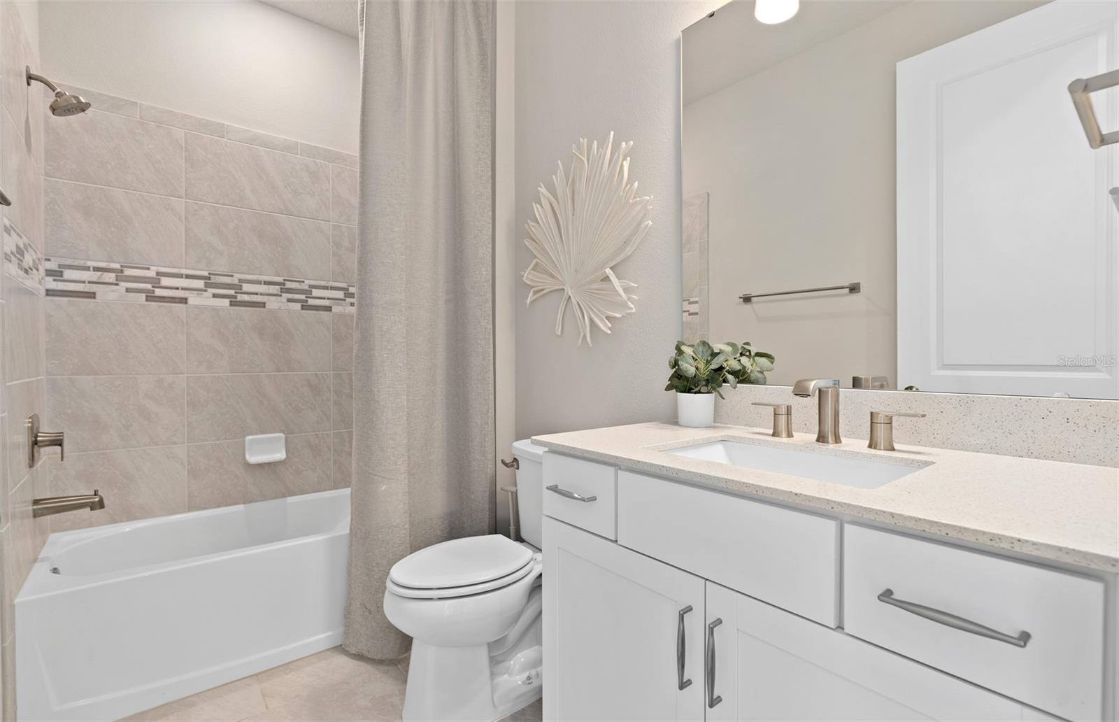 1474 Ridge Tree Drive Property Photo 8