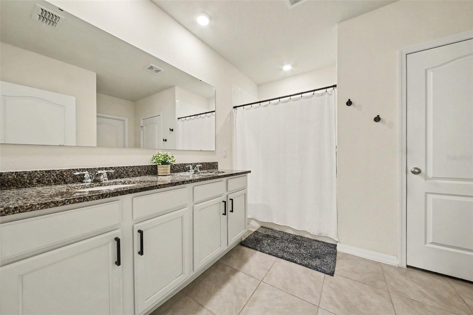 6708 Alder Rd Property Photo 8