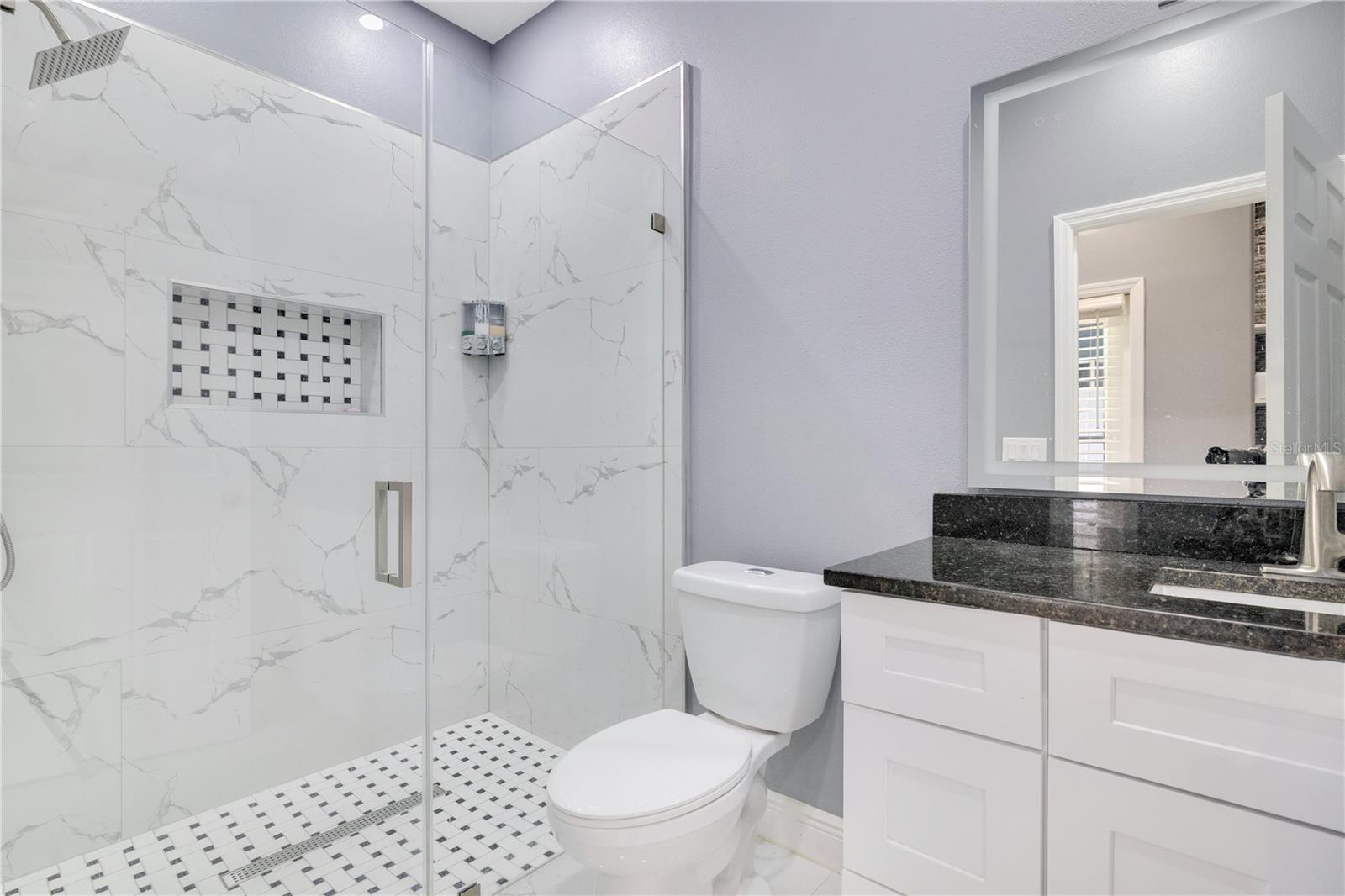 5047 Adair Oak Dr Property Photo 23