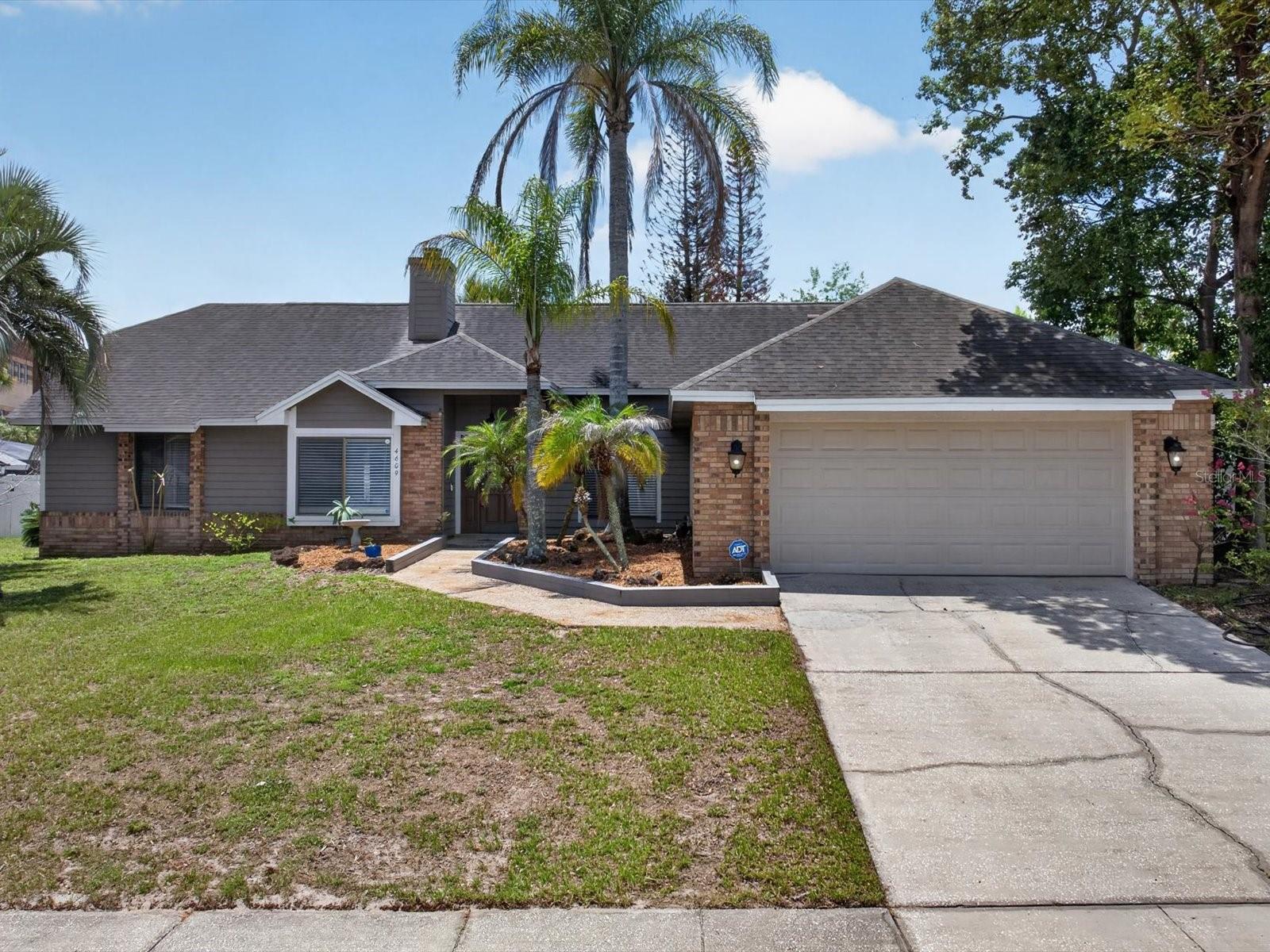 4609 Tiffany Woods Cir Property Photo 1