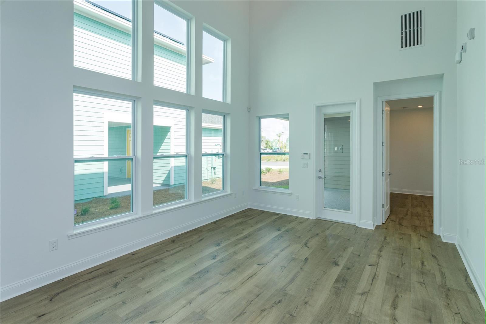 6521 Rover Way Property Photo 8