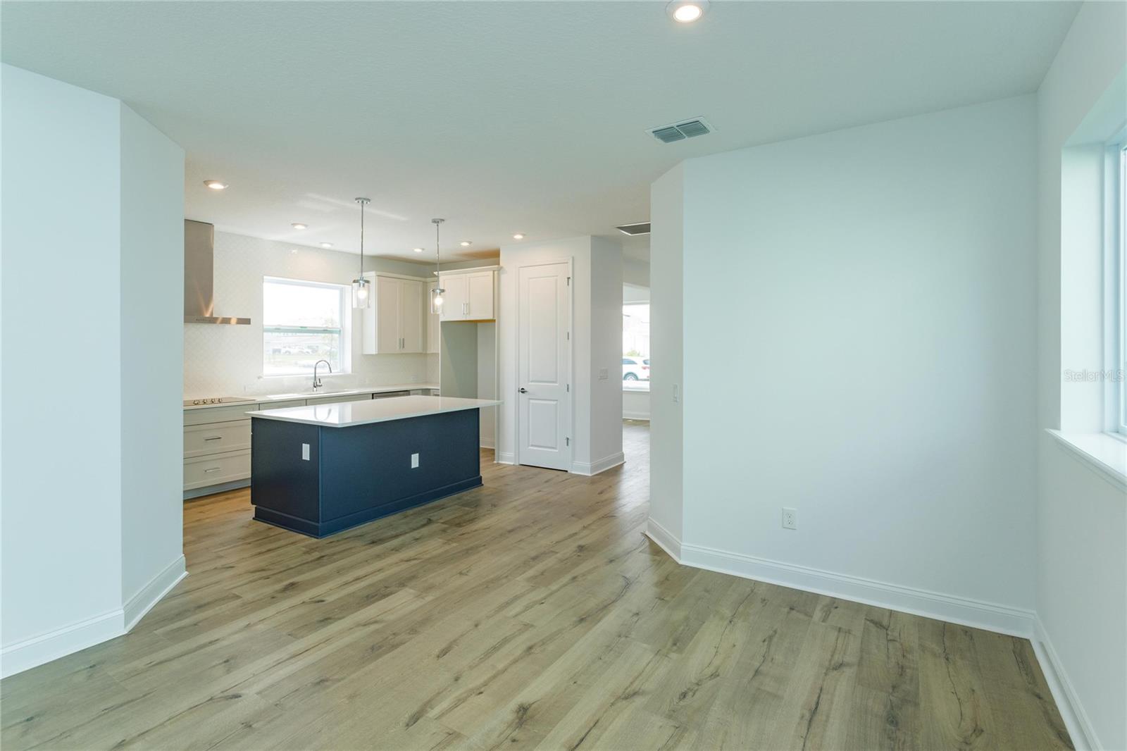 6521 Rover Way Property Photo 13