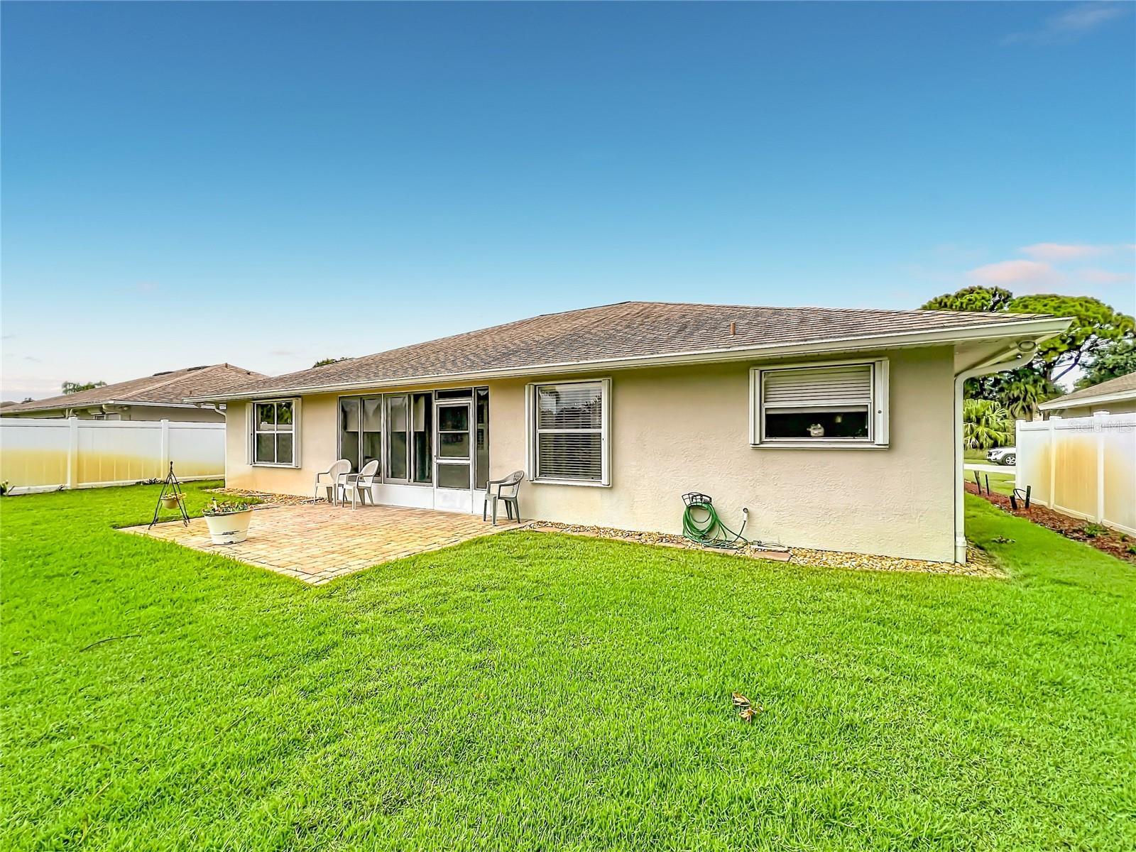 1409 California Dr Property Photo 49