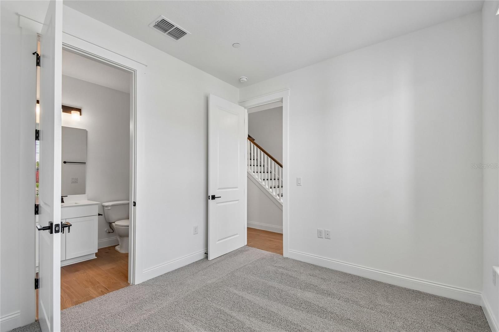 230 Pasquala Way Property Photo 5