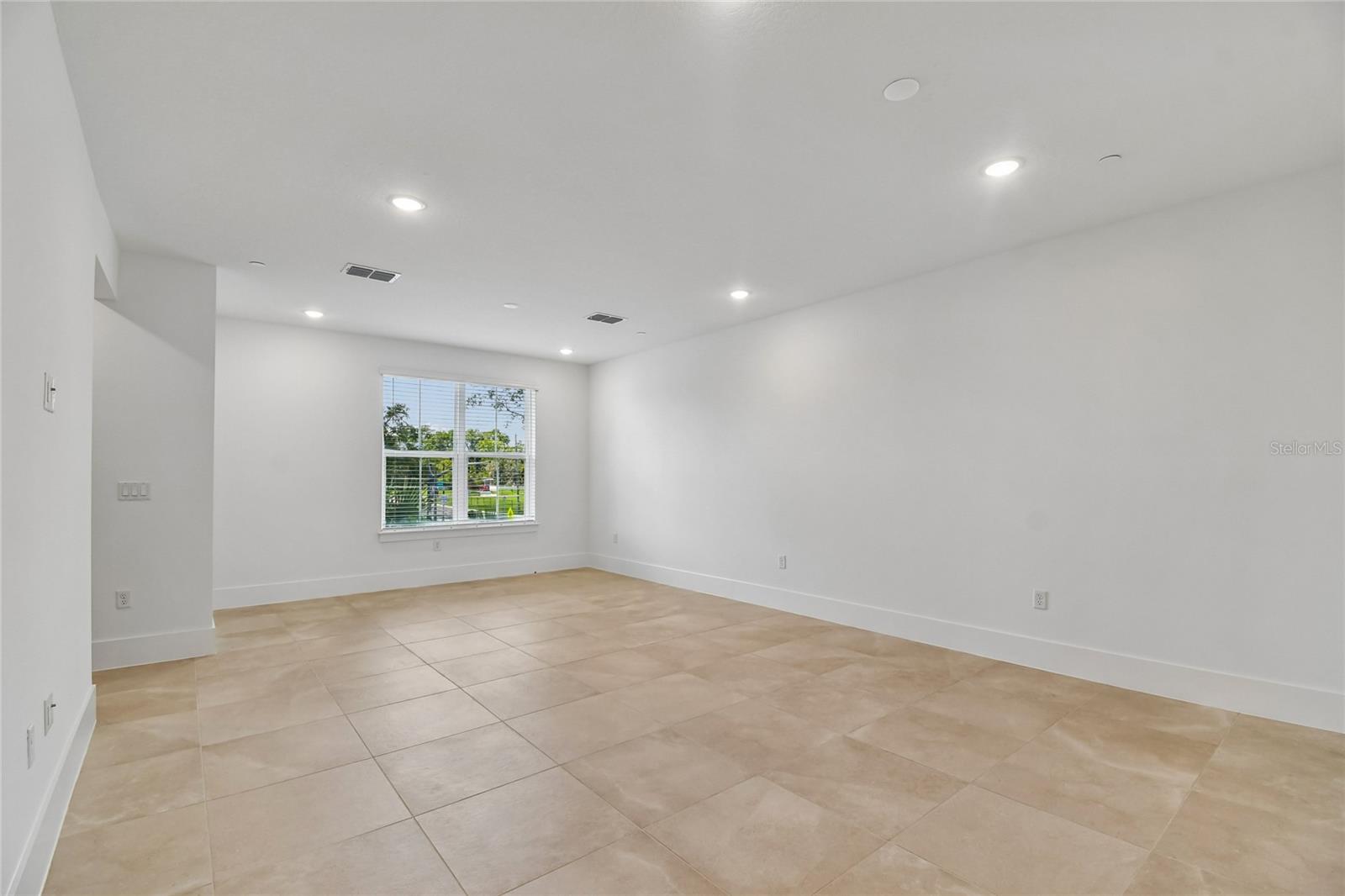 234 Pasquala Way Property Photo 6