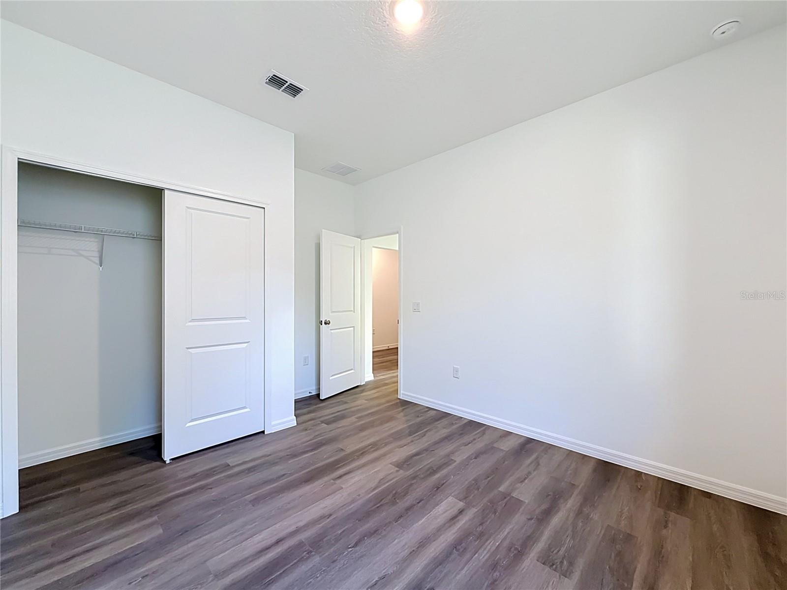 110 Fruitwood Ave Property Photo 31