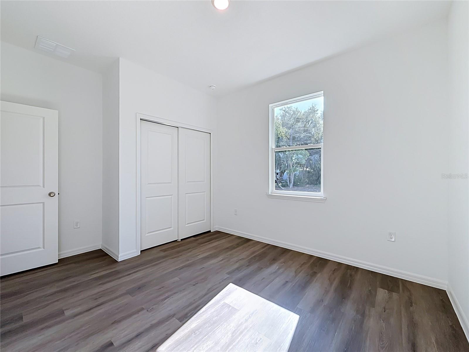 110 Fruitwood Ave Property Photo 36