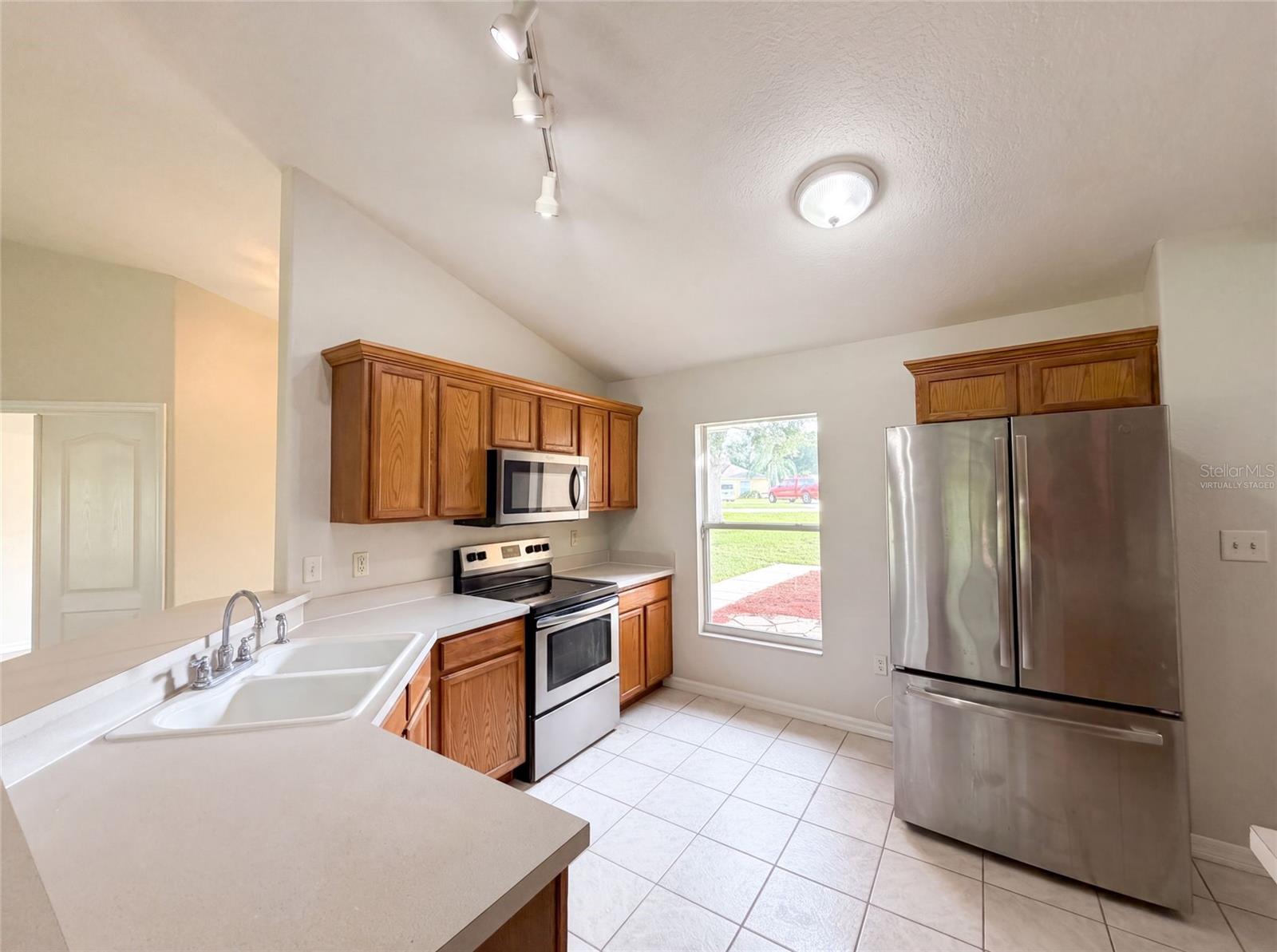 314 Dupont Cir Property Photo 5