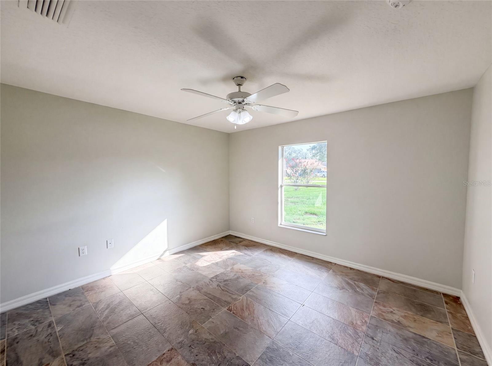 314 Dupont Cir Property Photo 15