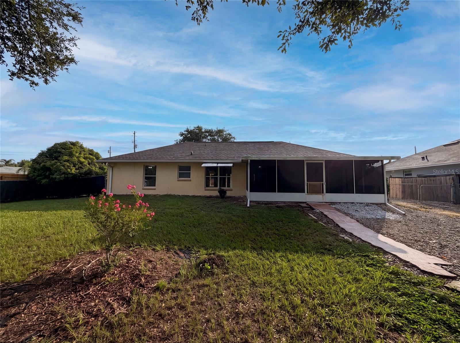 314 Dupont Cir Property Photo 22