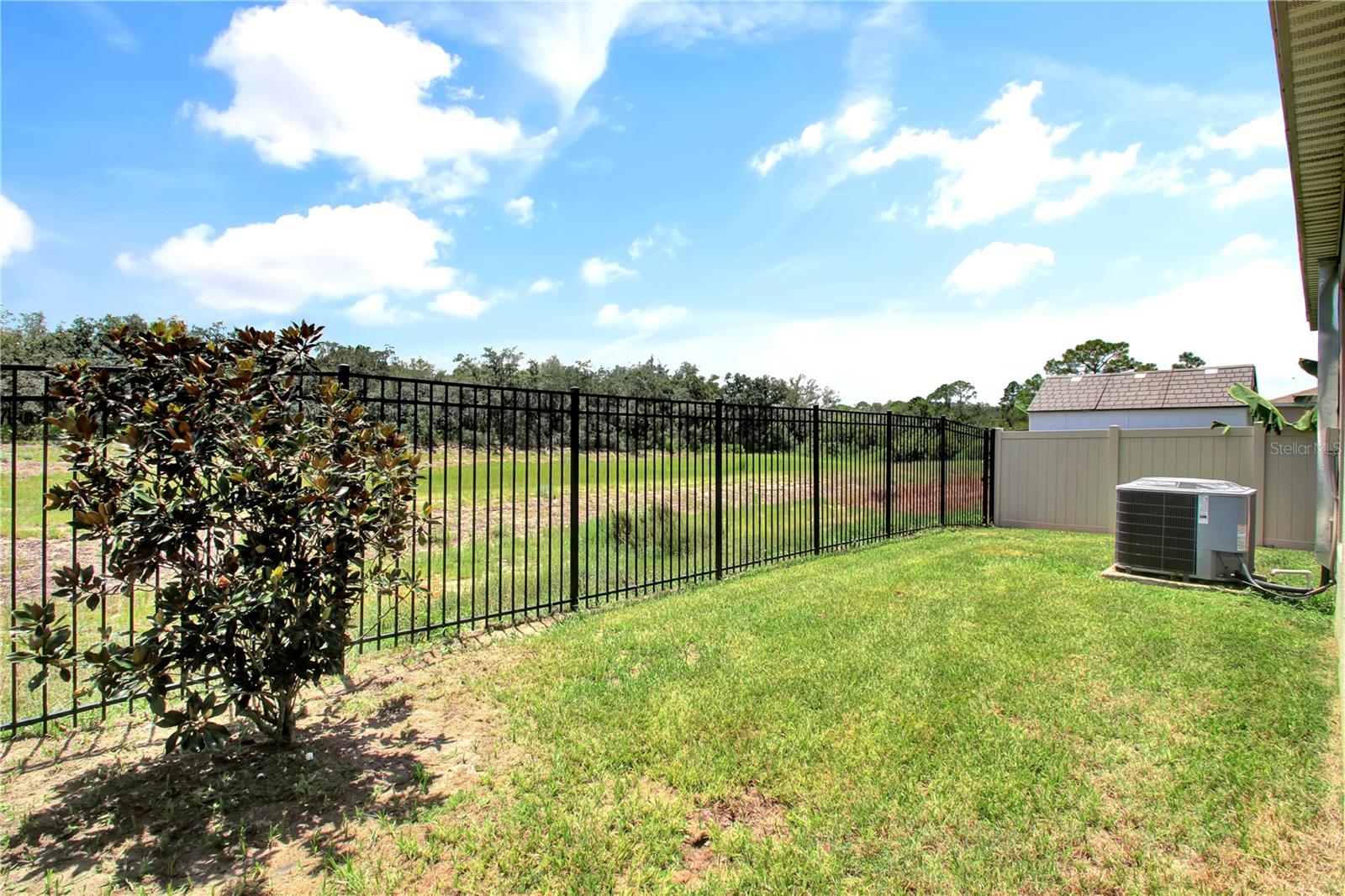 599 Preserve Pointe Blvd Property Photo 17