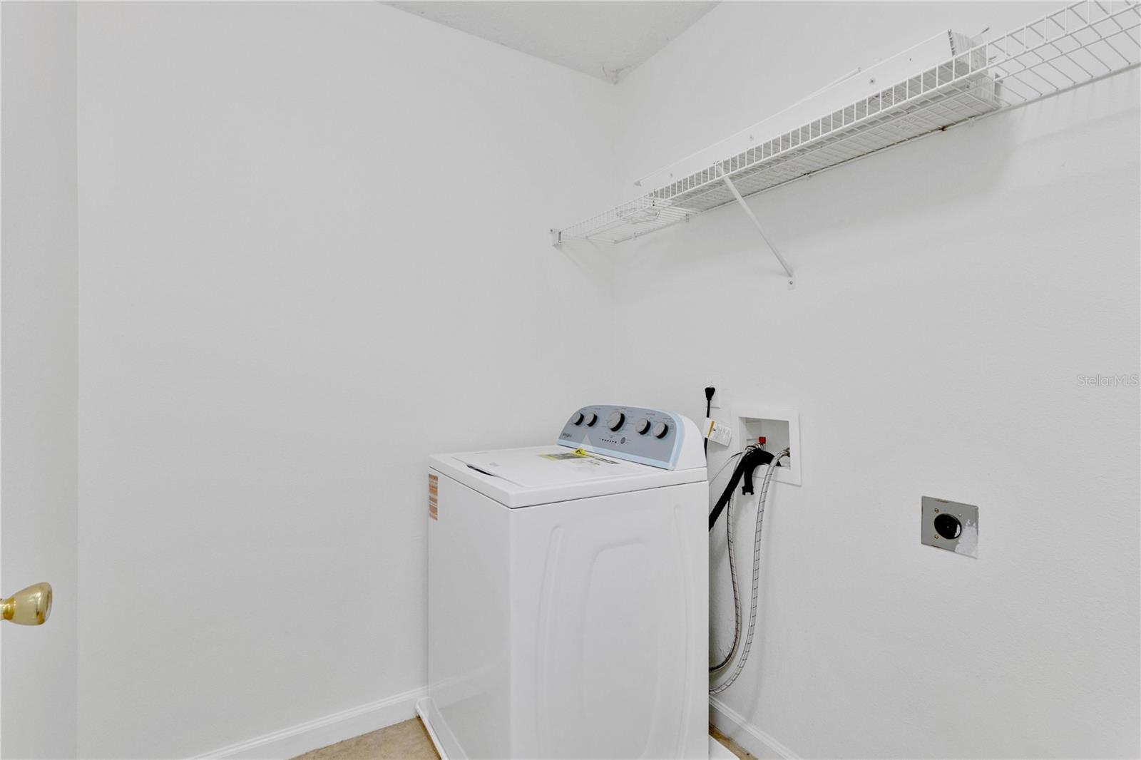 16077 Old Ash Loop #19 Property Photo 25