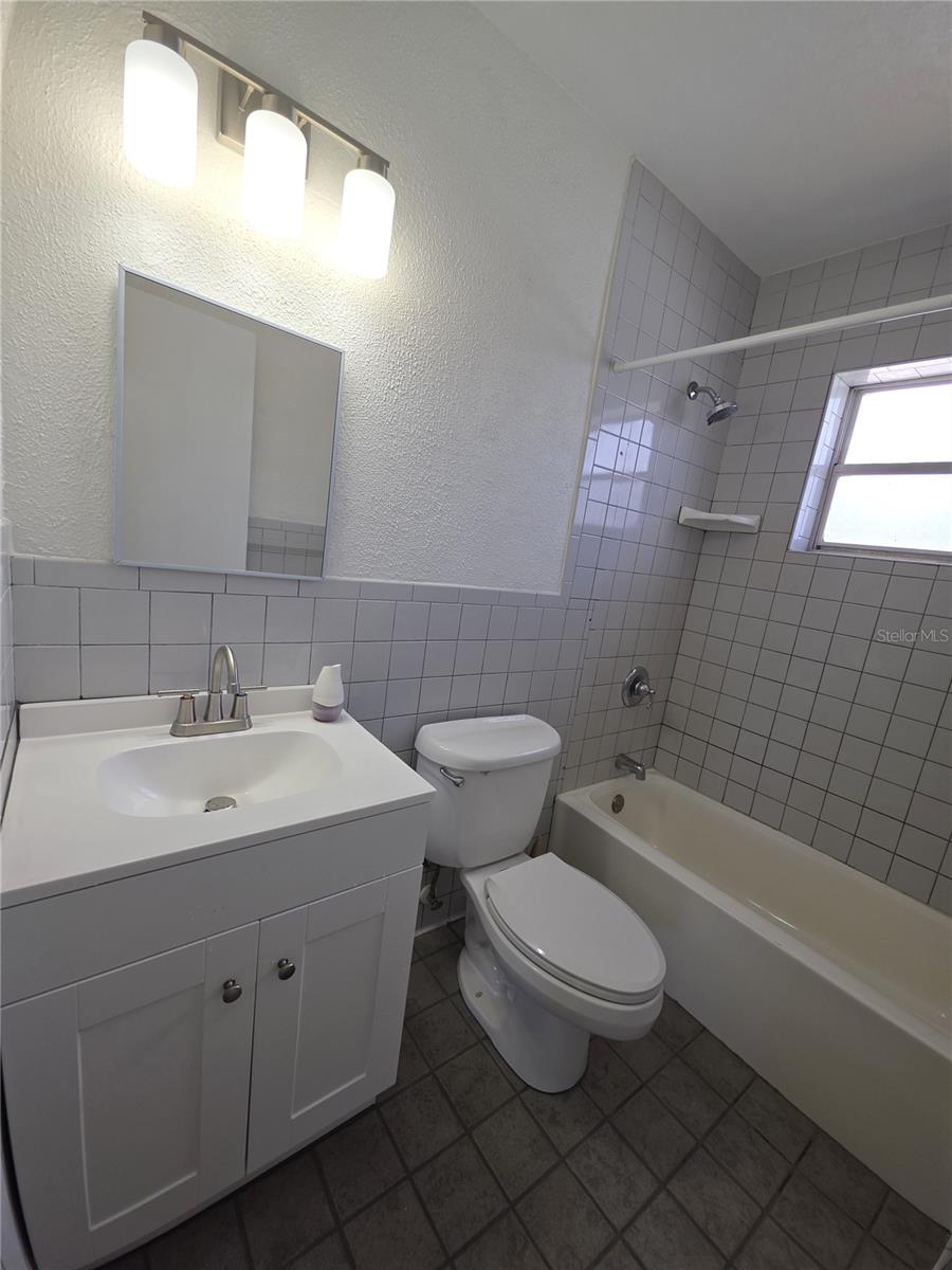 802 Crawford St Property Photo 23