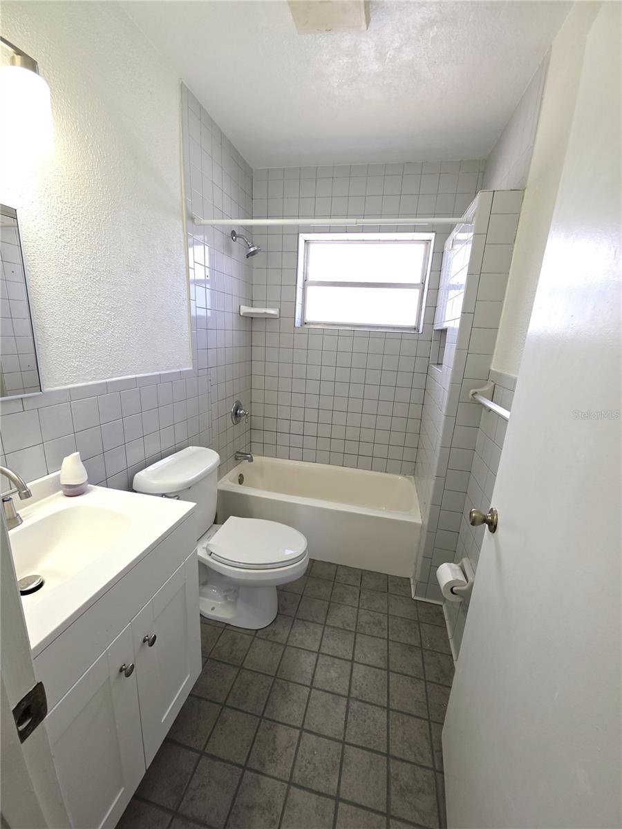802 Crawford St Property Photo 24